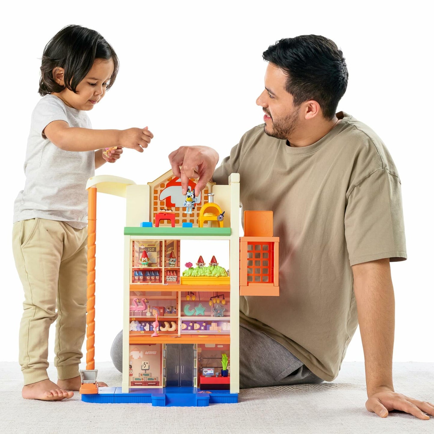 Bluey Hammerbarn Shopping Playset, Including Lights and 45+ Sounds, Ages 3+