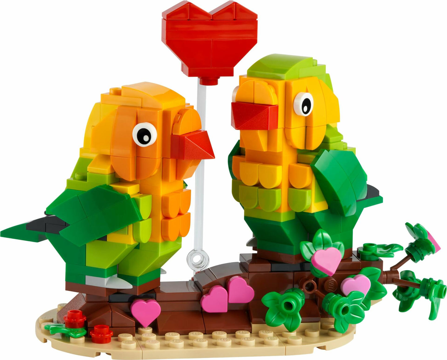 LEGO Valentine Lovebirds Building Toy Set, Makes a Great Gift for Valentine's Day, Anniversary, or Any Occasion to Show Someone You Care, Ideal for Ages 8 and Up, 40522