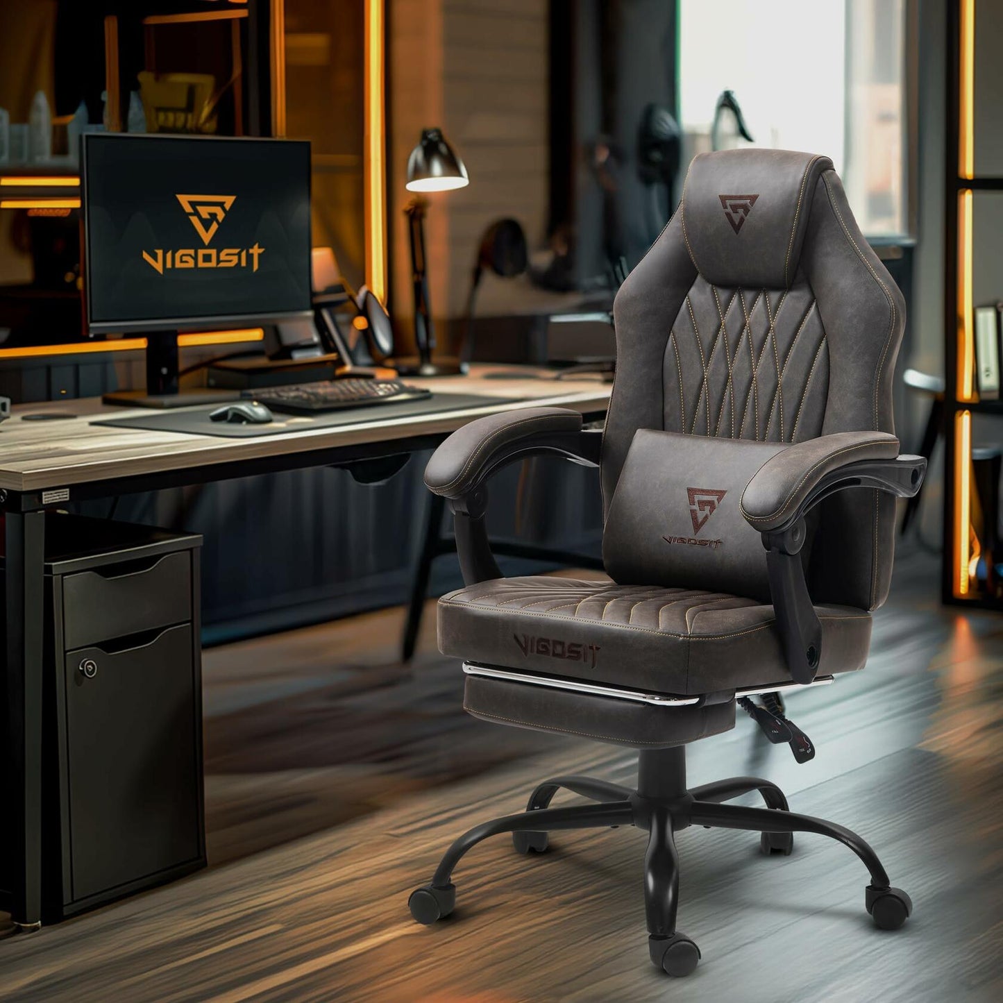 Vigosit High-Back Gaming Chair – Adjustable Ergonomic Computer Chair with Vintage Leather, Lumbar Massage Function & Pull-Out Footrest for Home & Office (Basic Brown)