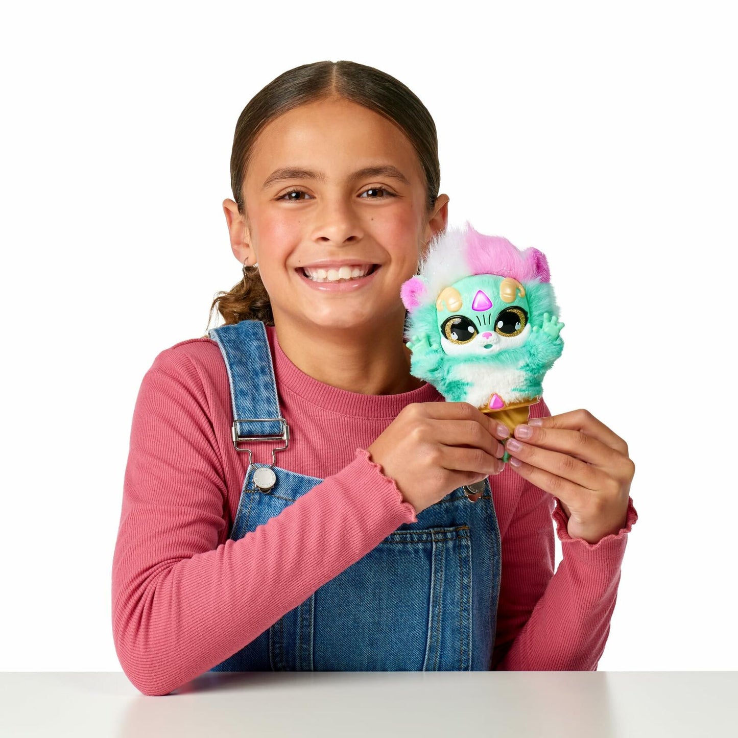 Magic Mixies Magic Genie Lamp Interactive Plush Toy